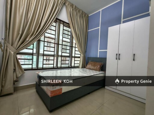 Male Room for Rent at Suriamas Suite @ Larkin JB