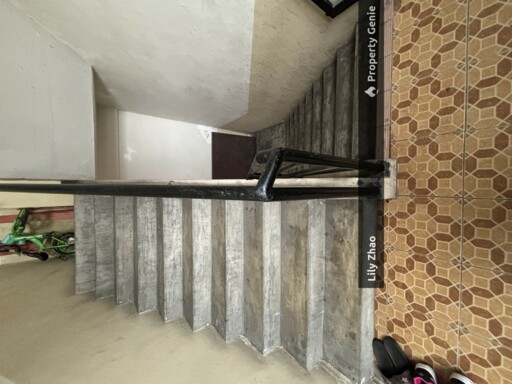 Taman Satria Apartment 3rd Floor for Sale, 3Bed 2Bath, Corner Lot, Fully Furnished, Menggatal, Kota Kinabalu.
