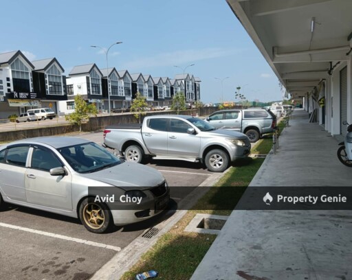 Ixora Park City, 2 Storey Shop Endlot( Below Market Price)