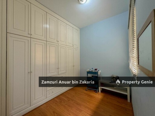 2.5 Storey Terrace Bandar Sri Damansara * Facing Open (Not Facing Others House)