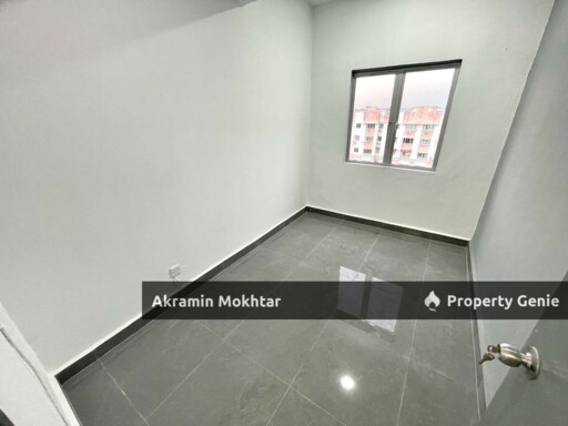 RENOVATED | NEWLY REFURBISHED Pangsapuri Mutiara Subang, Seksyen U5, Shah Alam