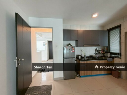 Panorama 3 Bedroom Homestay Fully Furnished Apartment Permas, Near Ciq