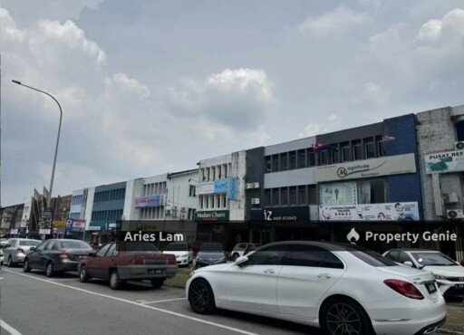 JB Town / Taman Pelangi Whole Block Shoplot /Hot Area
