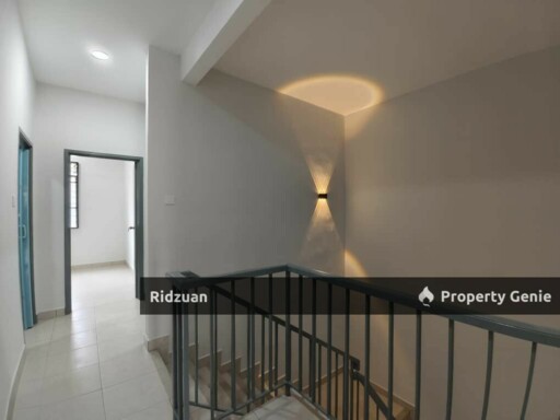 Double Storey House @ Bandar Pulai Jaya