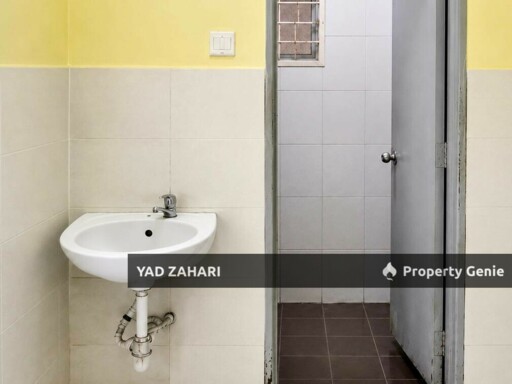Bandar Putera 2, Klang | Single Storey Terrace 4 Bedrooms | RM370K - Cheapest and Bebas Banjir