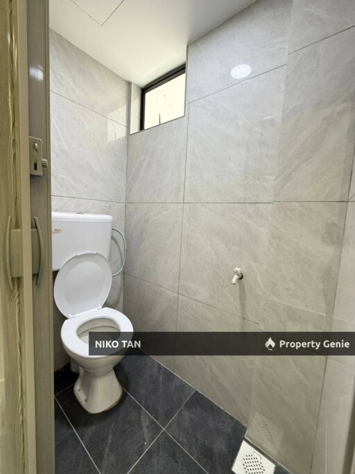 [RENOVATED]Geharu Flat Taman Rinting Masai For Sale