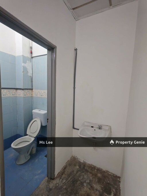 1st Floor Office-Taman Kota Pendamar @ Port Klang-Ready 31/7 or 15/8