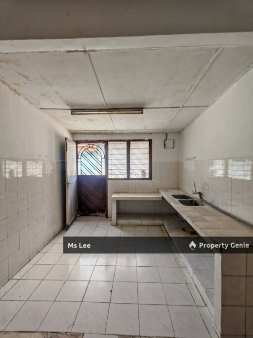 1 Storey house-Taman Jaya @ Kapar-Sale Below Bank Value Rm100k