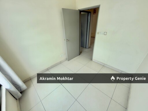 End Unit, Renovated & 1 Parking | Calisa M Residences, Taman Mas, Puchong Selangor