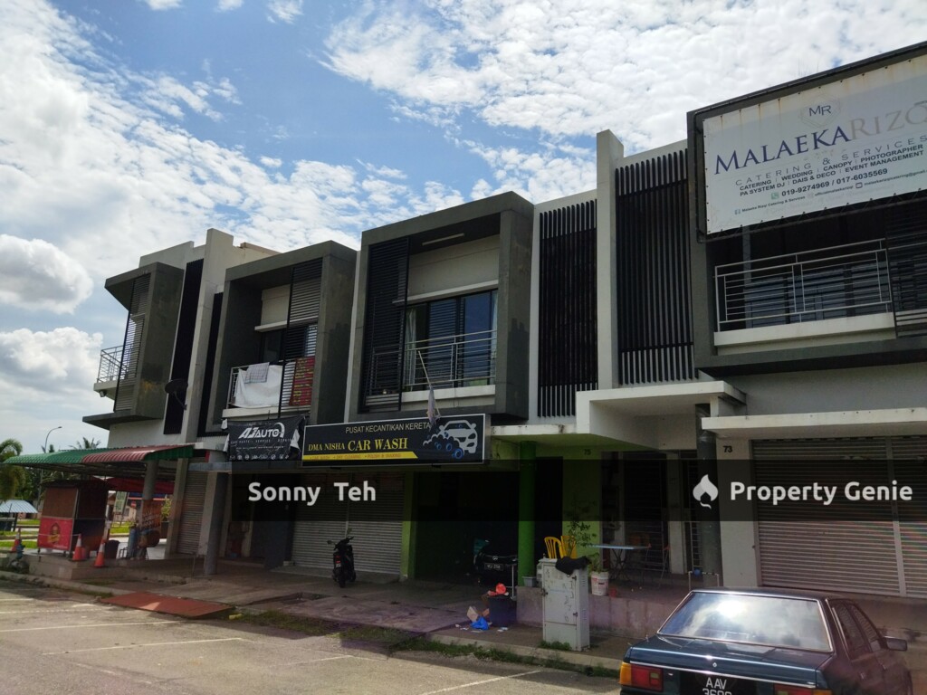 Bandar Seri Coalfields opposite new upcoming Shopping Mall
