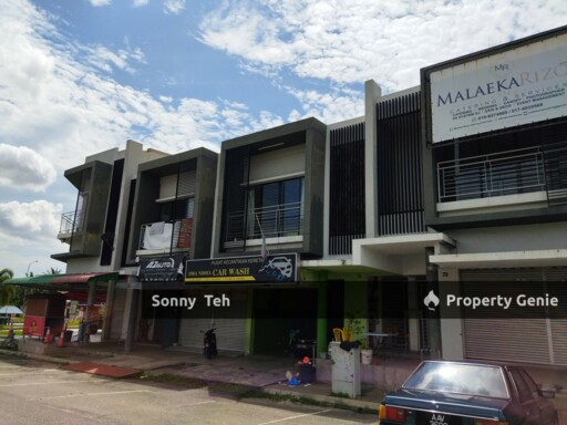Bandar Seri Coalfields opposite new upcoming Shopping Mall