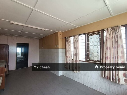 Gopeng Shop Lot for Sale - Jalan Eu Kong Freehold 22x70