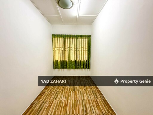 Seksyen 20, Shah Alam | 2-Storey Terrace 4 Bedrooms | RM599K - Renovated and Non Bumi Lot