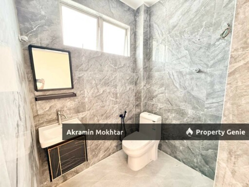 FULLY RENOVATED 2 Storey Terrace Taman Puchong Indah .