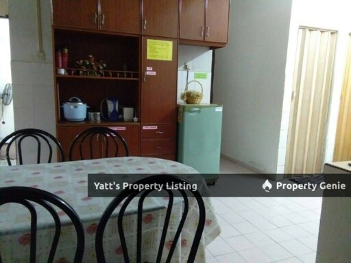 MELAKA, TAMAN KELEMAK JAYA, RUMAH TERES END LOT UNTUK DIJUAL – ALOR GAJAH MELAKA RM240k