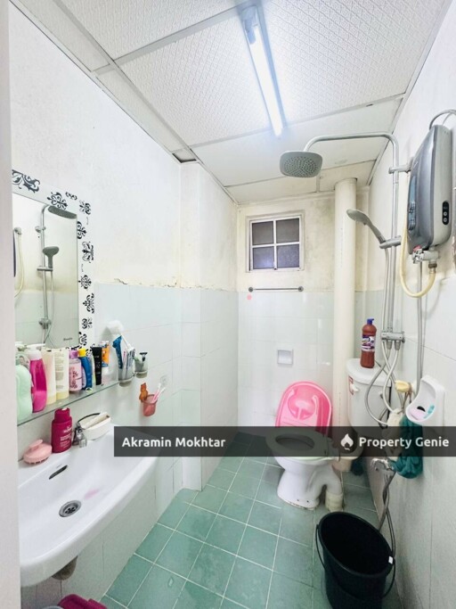 Renovated & Partially Furnished | Serdang Skyvilla Apartment , Taman Serdang Perdana, Seri Kembangan, Selangor