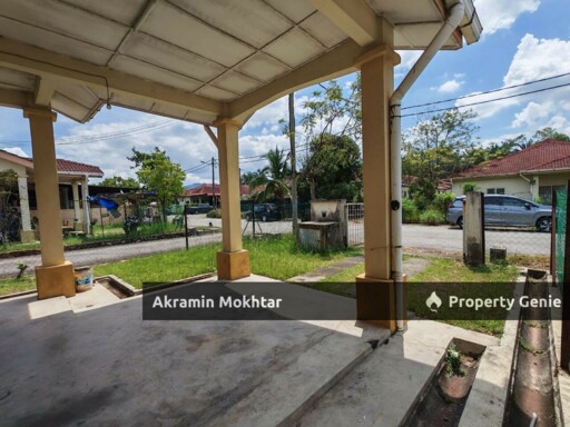 End Lot Single Storey Terrace House @ PKNS Antara Gapi.