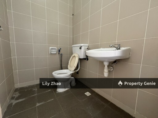 2-Storey Link-Detached House for Sale, 5Rooms, 5Bath, Taman Salut Perdana, behind Salut Commercials, Sepanggar KKIP, Kota Kinabalu