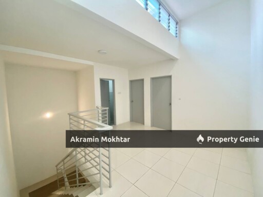 Double Storey Putra Heights,  Kampung Bukit Lanchong, Subang Jaya