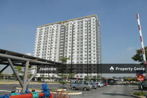 Pangsapuri Kemuning Aman - Fully Furnished with 2 Covered Carpark