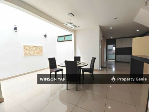 2 Storey Semi D Maple Red Adda Heights JB Extend Kitchen Negotiable