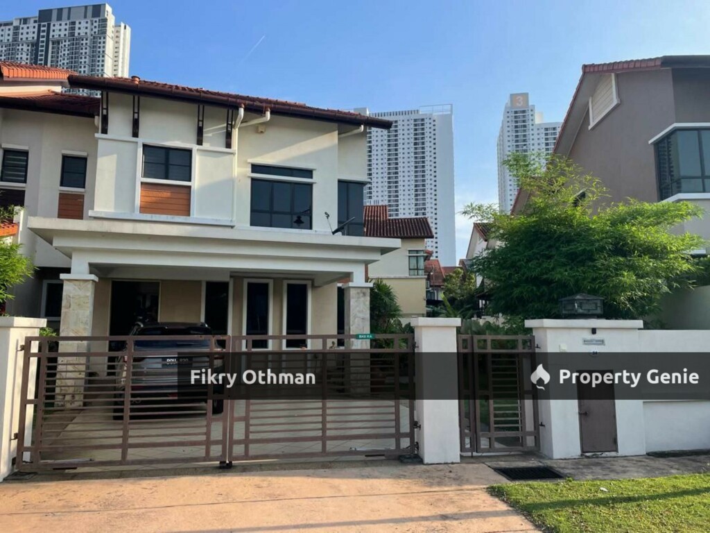 Double Storey Semi D Bandar Kinrara Puchong