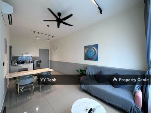 CORNER SEAVIEW Amber Cove Residences 2R Unit