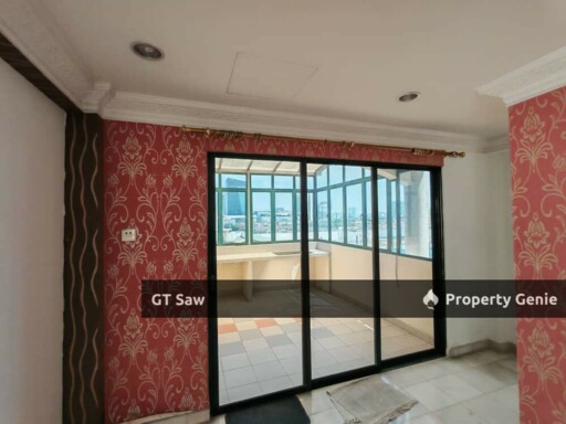 Desa Kiara Penthouse Duplex with 6 Bedrooms for Sale