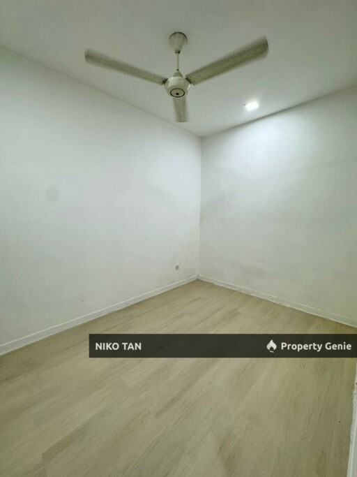For Sale Jalan Camar, 1 Storey End Lot Unit Taman Perling Tampoi