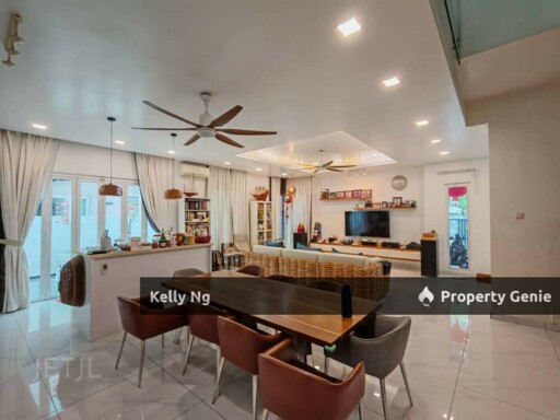 Double Sty Semi D House At Bandar Parklands Klang For Sale