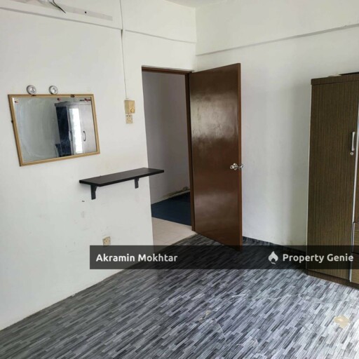 FLAT DESA MUTIARA, KAJANG