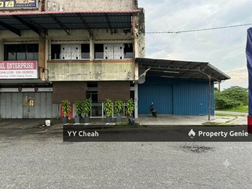 Taiping 2 storey Shop Corner Lot, Facing Main Road