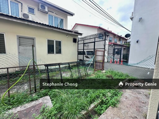 2-Storey Endlot Terrace House in Taman Puchong Utama, Freehold