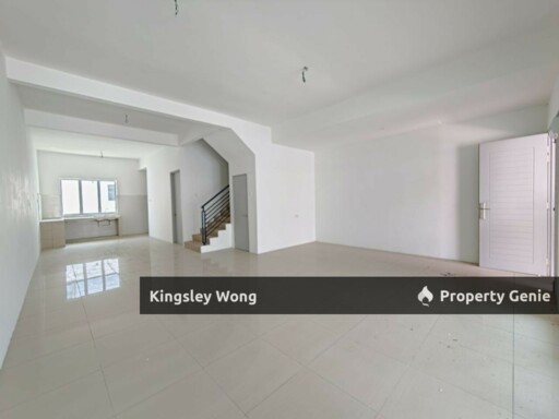 Lahat Sentosa Pengkalan Double Storey Terrace House Gated Guared  Semi D Layout