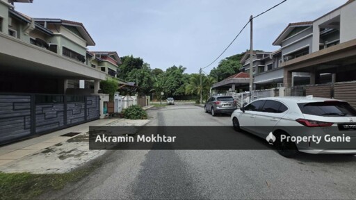 FREEHOLD | DOUBLE STOREY SUPERLINK SEKSYEN 4 PRIMA SAUJANA KAJANG (TYPE 25x70)