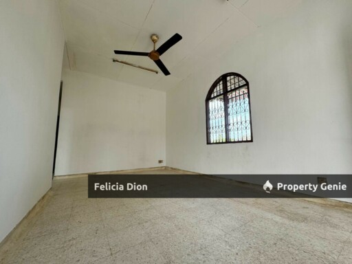 Taman Merdeka Single Storey Corner House with Extra Land For Sale 🏠