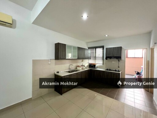 3 STOREY CASSIA GARDEN RESIDENCE, CYBERJAYA (FULLY EXTENDED & FACING OPEN)