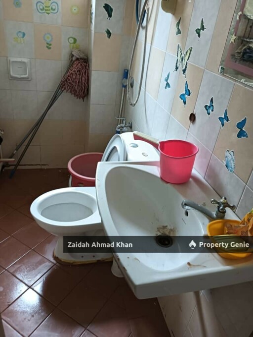 Taman Prima Saujana Facing Open Renovated and Partial Furnished