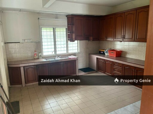 Corner Lot Double Storey Terrace Taman Sri Putra Sg Buloh Below Market Value