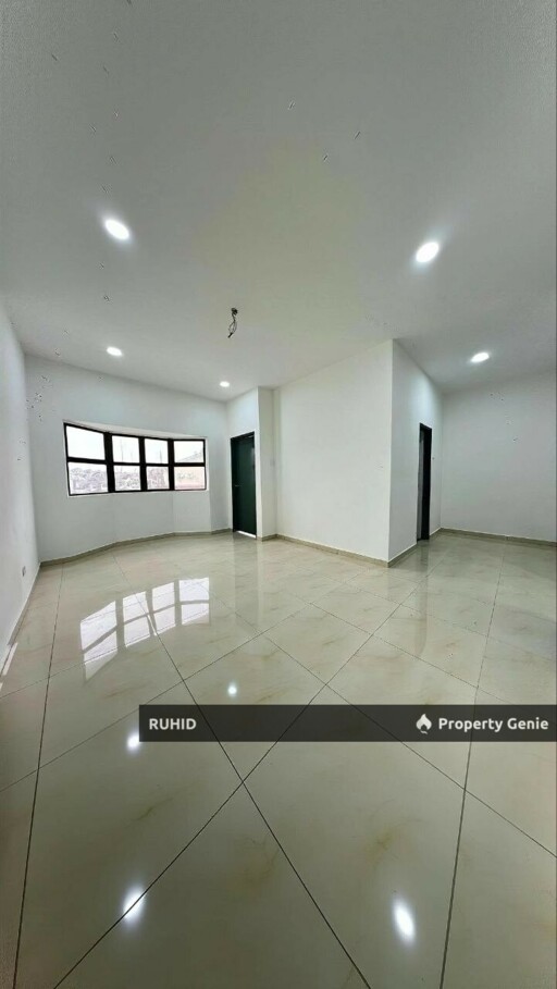Double Storey Terrace House For Sale at Taman Sri Skudai, Skudai – Fully Renovated & Unblock View