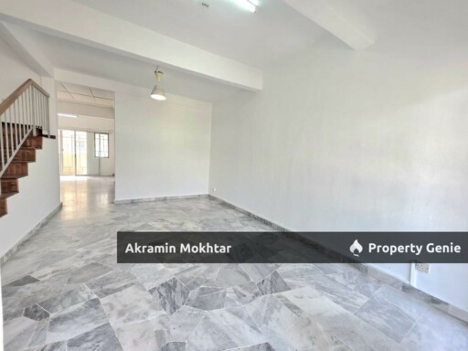 Duplex Townhouse Sri Mahligai , Seksyen 9, Shah Alam (Renovated)
