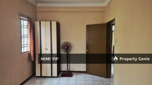 🏡 Renovated 2-Storey @ Bandar Mahkota Cheras