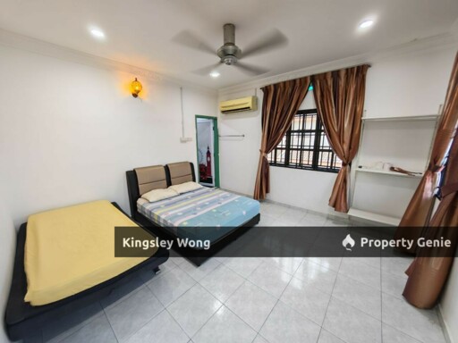 Taman Desa Aman Lahat Pengkalan 6 rooms unit Endlot Near Mall Schools