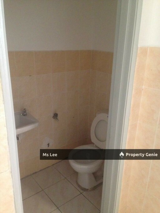 Bayu Villa Apartment @ Taman Bayu Perdana, Klang - Blok B Level 7 - Ready Now