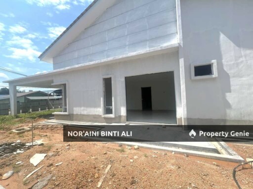 Rumah Baru Semi-D Sungai Isap Kuantan
