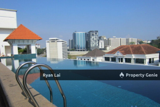10 Semantan Residence Suite Apartment