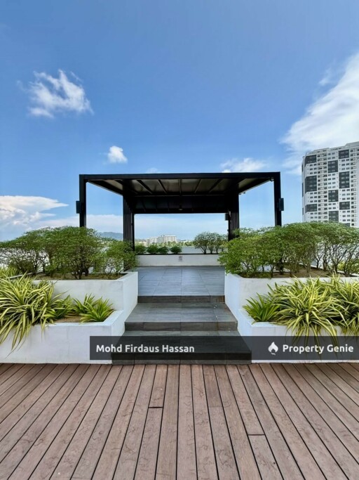 4 Car Park📍Meritus Resindensi, Jalan Laguna 1, Perai Penang. 🔥1301 sq ft 🔥4 Car Park