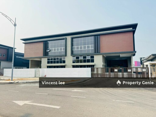 Jalan Cipta Serenia, Dengkil, Kota Warisan, Facing Main Road [ 3 Storey Semi-D Factory  & Detached Factory]