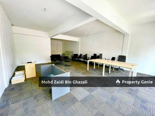 3 Storey Shop Office Presint 8