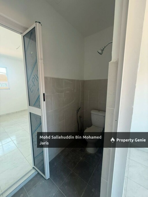 RUMAH TERES 1 TINGKAT SETENGAH KEMPADANG BAY